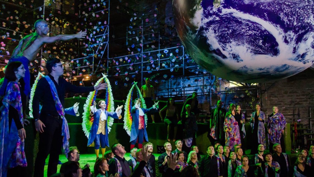 Tänavuse Birgitta festivali avaetendus Joseph Haydni "Loomine" valmis seitsme riigi loominguliste jõudude koostöös. FOTO HEITI KRUUSMAA