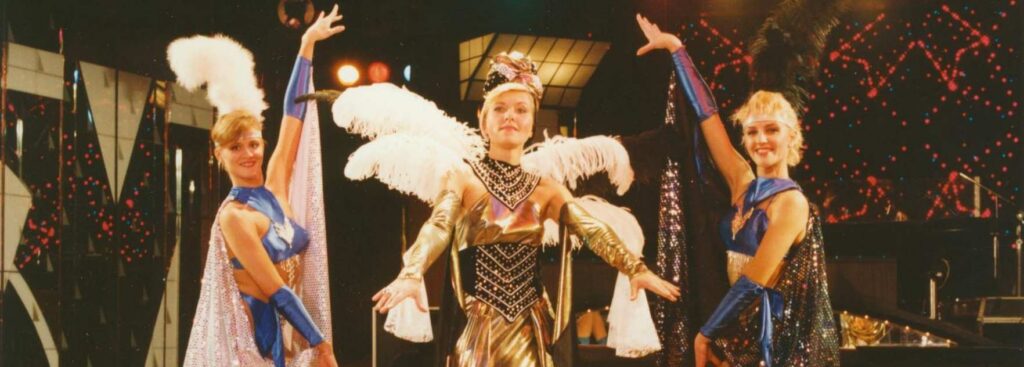 Laulab kogu aeg. Intervjuu Mare V&auml;ljatagaga