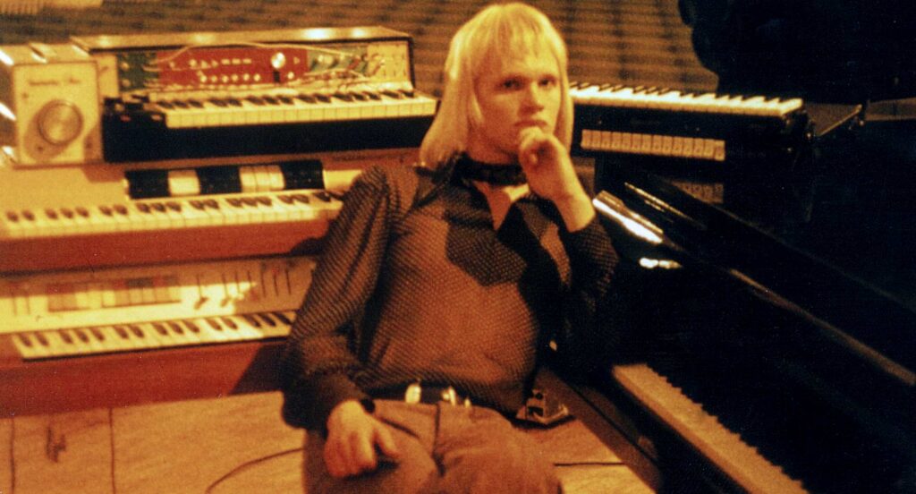 Kust pagan seda “Pink Floydi” saada? Sven Grünbergi muusikast filmile “Hukkunud alpinisti hotell”