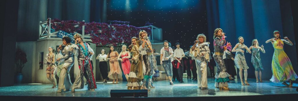 &ldquo;Mamma Mia!&rdquo; &ndash; meelelahutus ja puhas r&otilde;&otilde;m