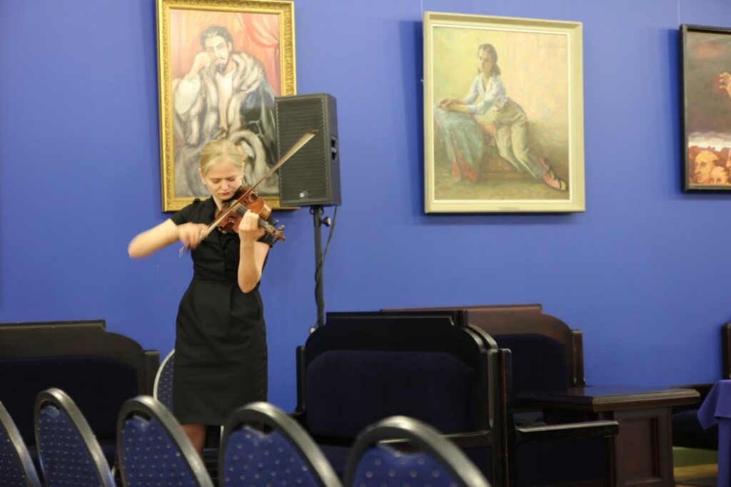 Eesti Pillifondi keelpillid jagatud