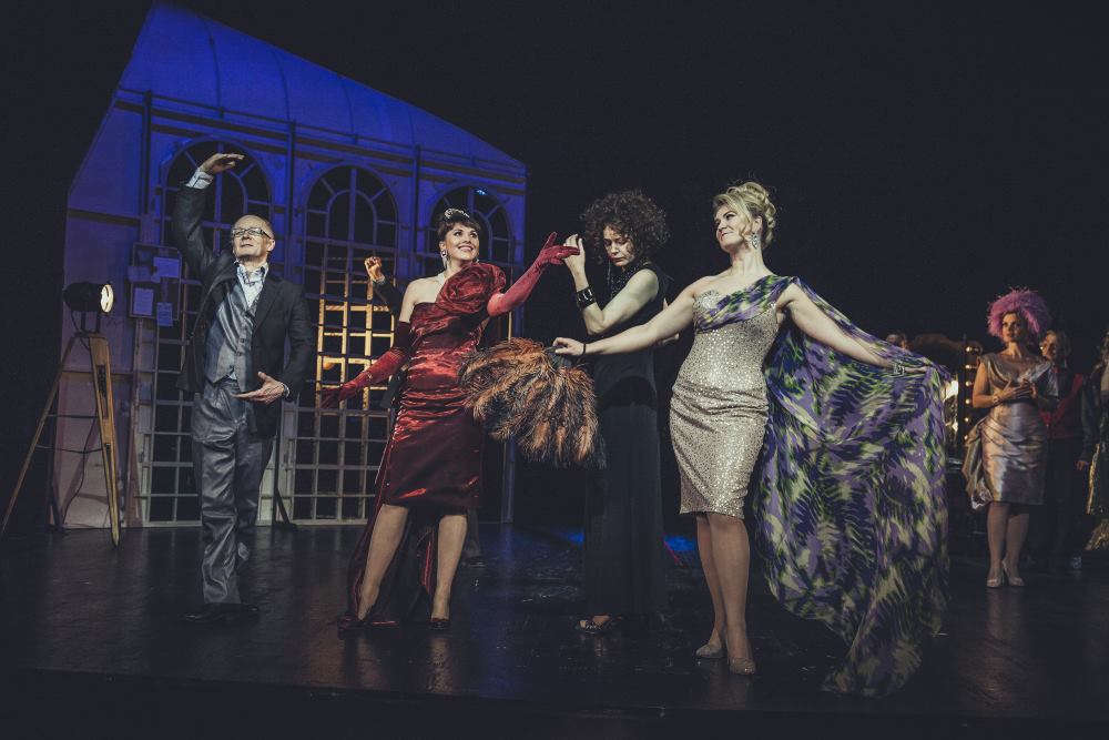 Intrigeerivat Mozartist ja Mozartilt