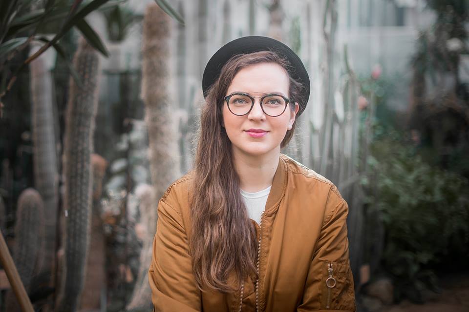 Klaveri taga ja ansambli ees. Muusika sees.
Intervjuu Kirke Karjaga