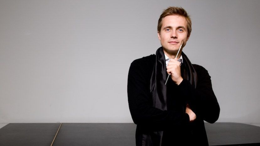 Kuningliku filharmooniaorkestri uus muusikajuht on Vassili Petrenko