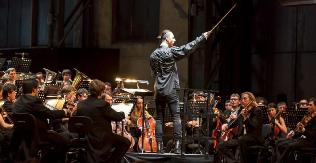 Fenomen nimega Currentzis ehk Tagasi lapsep&otilde;lve