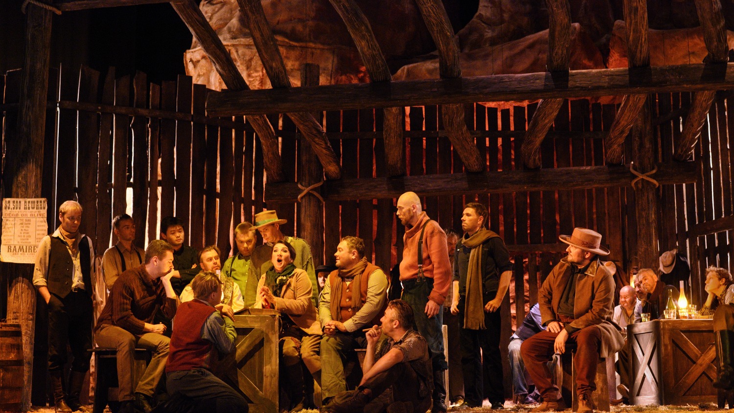 Keskel Minnie – Olga Mykytenko, Trin – Mart Madiste, Sonora – Jassi Zahharov, RO Estonia koor. FOTO HARRI ROSPU / RO ESTONIA