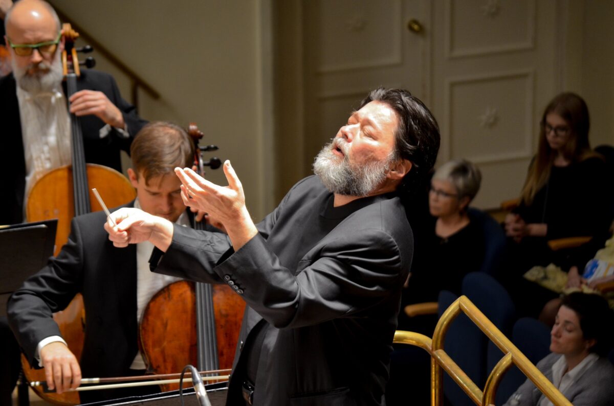 Kolm pilku riitusele. ERSO &ldquo;Kroonimismissa&rdquo;