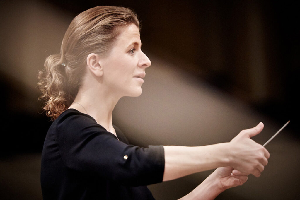 Kristiina Poska saab Flandria sümfooniaorkestri peadirigendiks