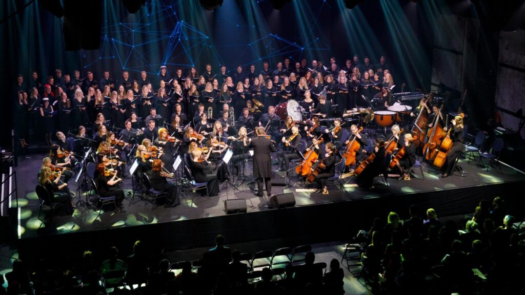 Rasmus Puuri kantaat Tallinnas antava õpetajahariduse 100. aastapäevaks