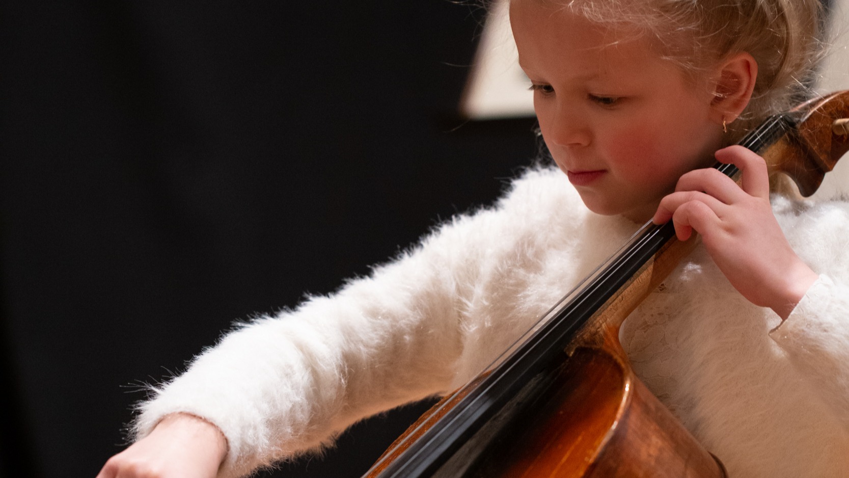 Eesti noor anne Maali Toots. FOTOD: ERAKOGU ja TIIT KUUSEMAA