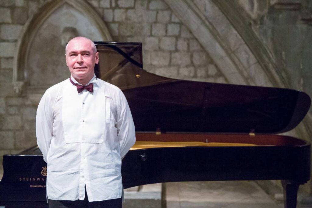 Ivo Pogorelichi uus plaat üle veerandsajandise pausi