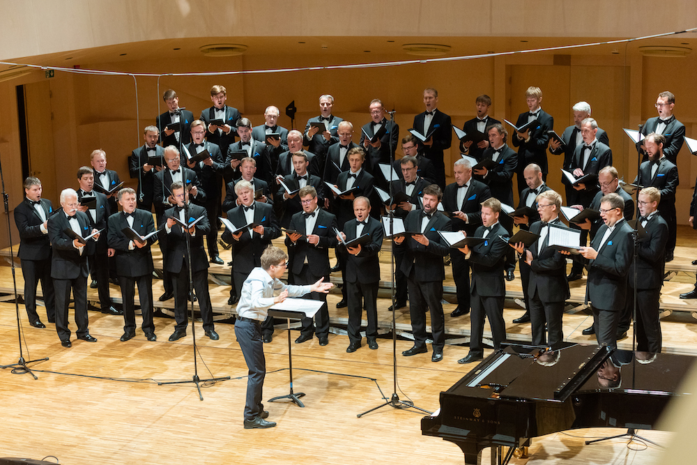 Ene &Uuml;leoja ootas noortelt rohkem intensiivsust ja erip&auml;ra.
VII Eesti noorte koorijuhtide konkurss