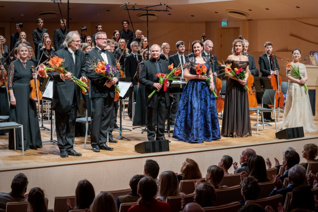 J&otilde;uluoratooriumid EMTAs ja Estonias