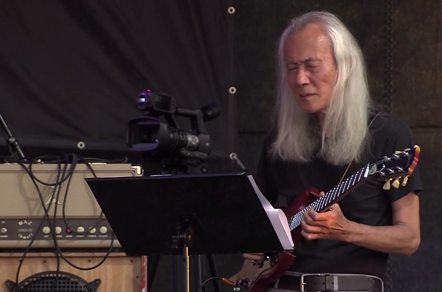 FOTO https://et.m.wikipedia.org/