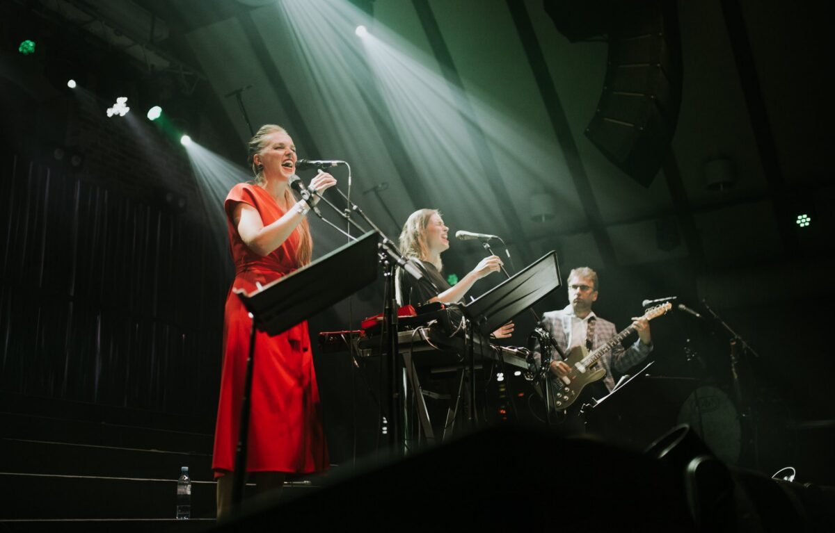 Kaks vaadet Veljo Tormisele