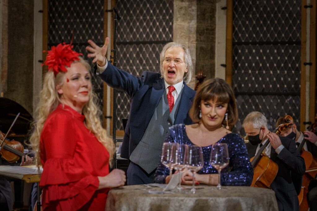 Hasartsed m&auml;ngud Mustpeades