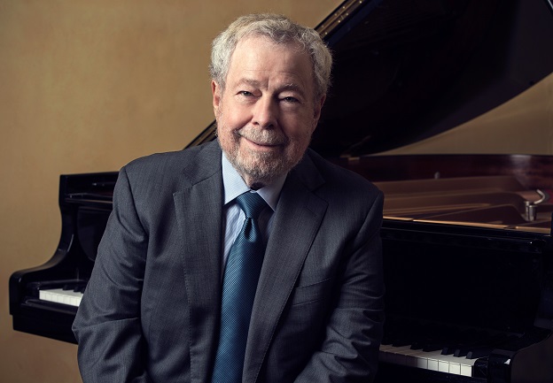 Suri pianist Nelson Freire