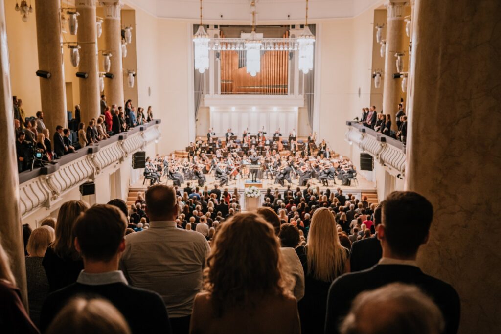 ERSO hooaja l&otilde;ppkontsert &ndash; Brahmsist inspireeritud