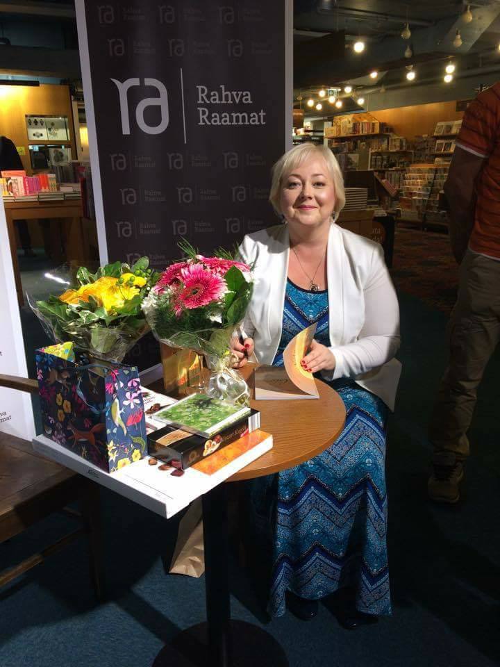 Kirjutada &ndash; p&otilde;hit&ouml;&ouml; k&otilde;rvalt, tasapisi nokitsedes