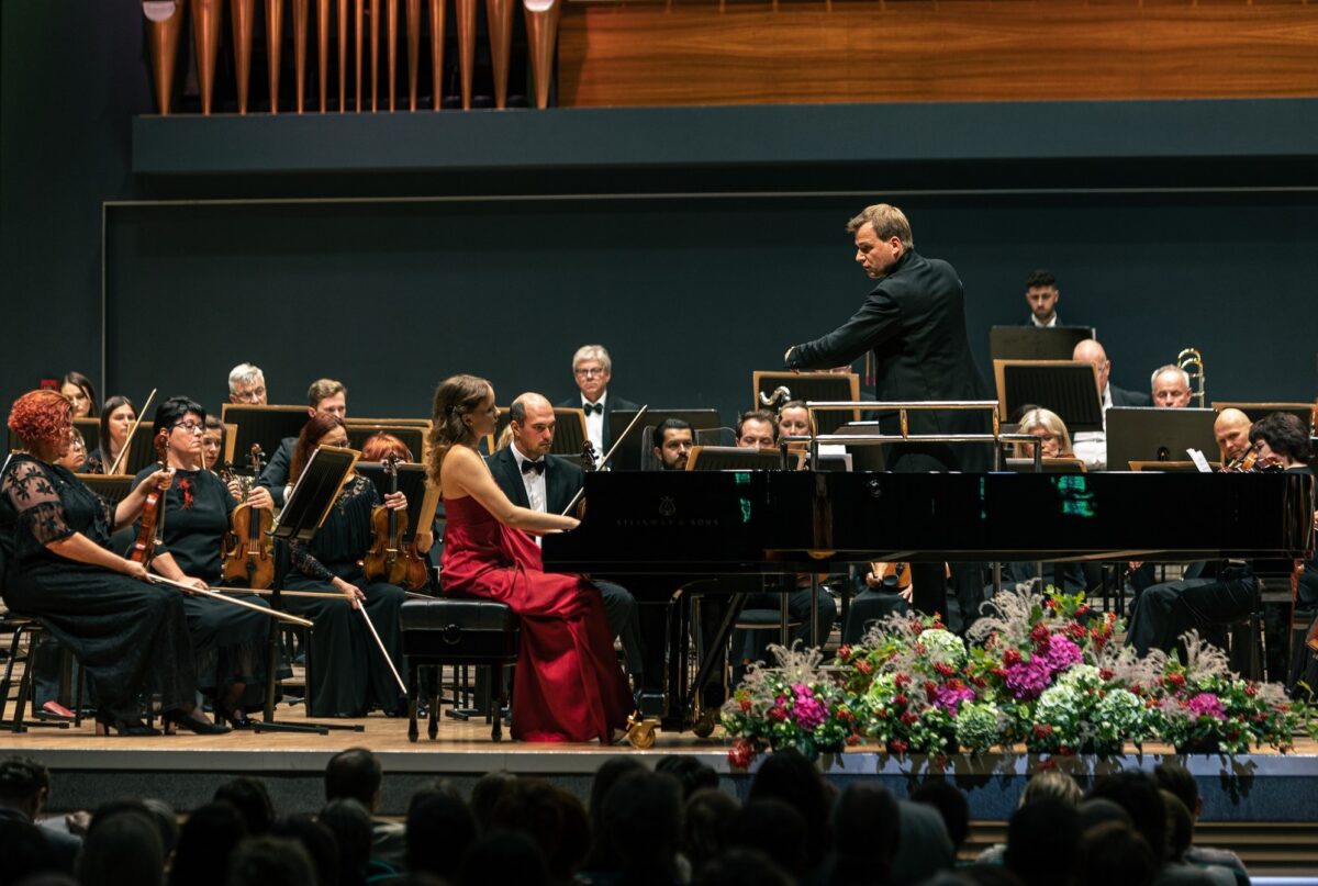 Emotsionaalselt laetud algus