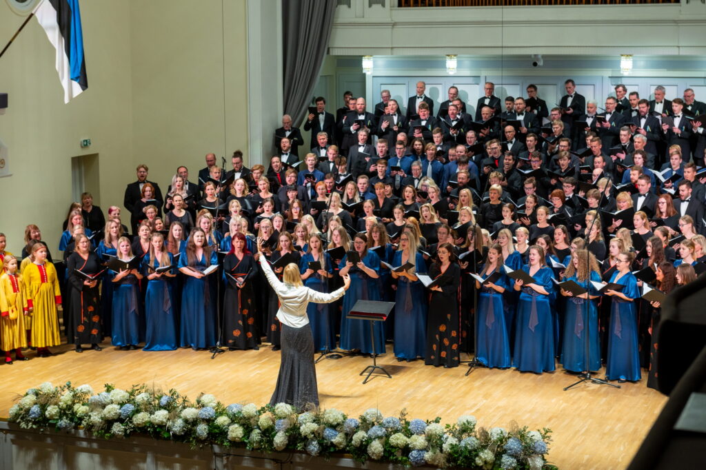 Koorilauluga tegeleb Euroopas rohkem inimesi kui jalgpalliga