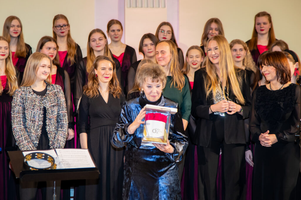 Mustpeade majas tähistati Anneli Mäeotsa juubelit