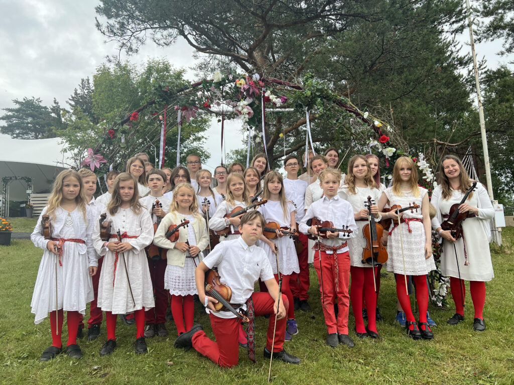 Tuuleviiul &ndash; noored kui kultuurikandjad l&auml;bi muusika