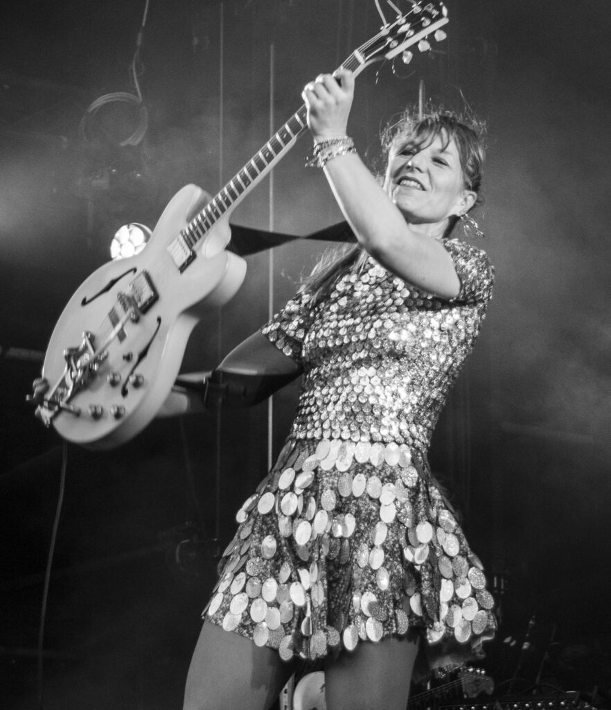 Muljeid “Molde Jazzilt” kitarrikangelanna Hedvig Mollestadiga peaosas