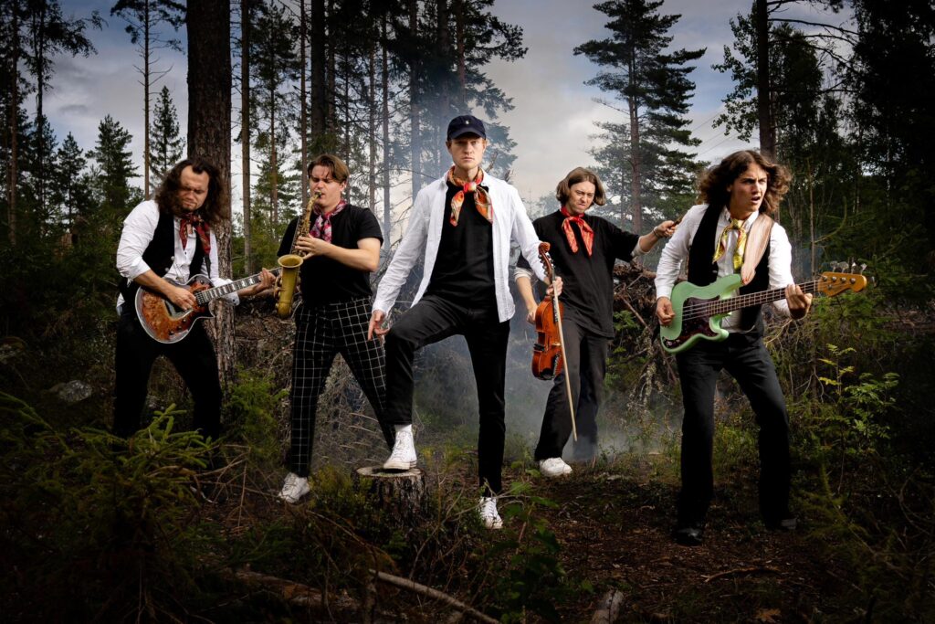 Folgiskeene muutub aina avatumaks