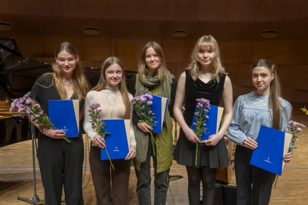 Tulevikumuusika &ndash; kellele ja miks?