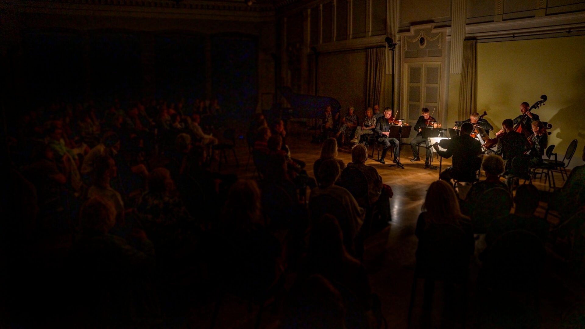 “Tagurpidi teekond” läbi Schönbergi loomingu