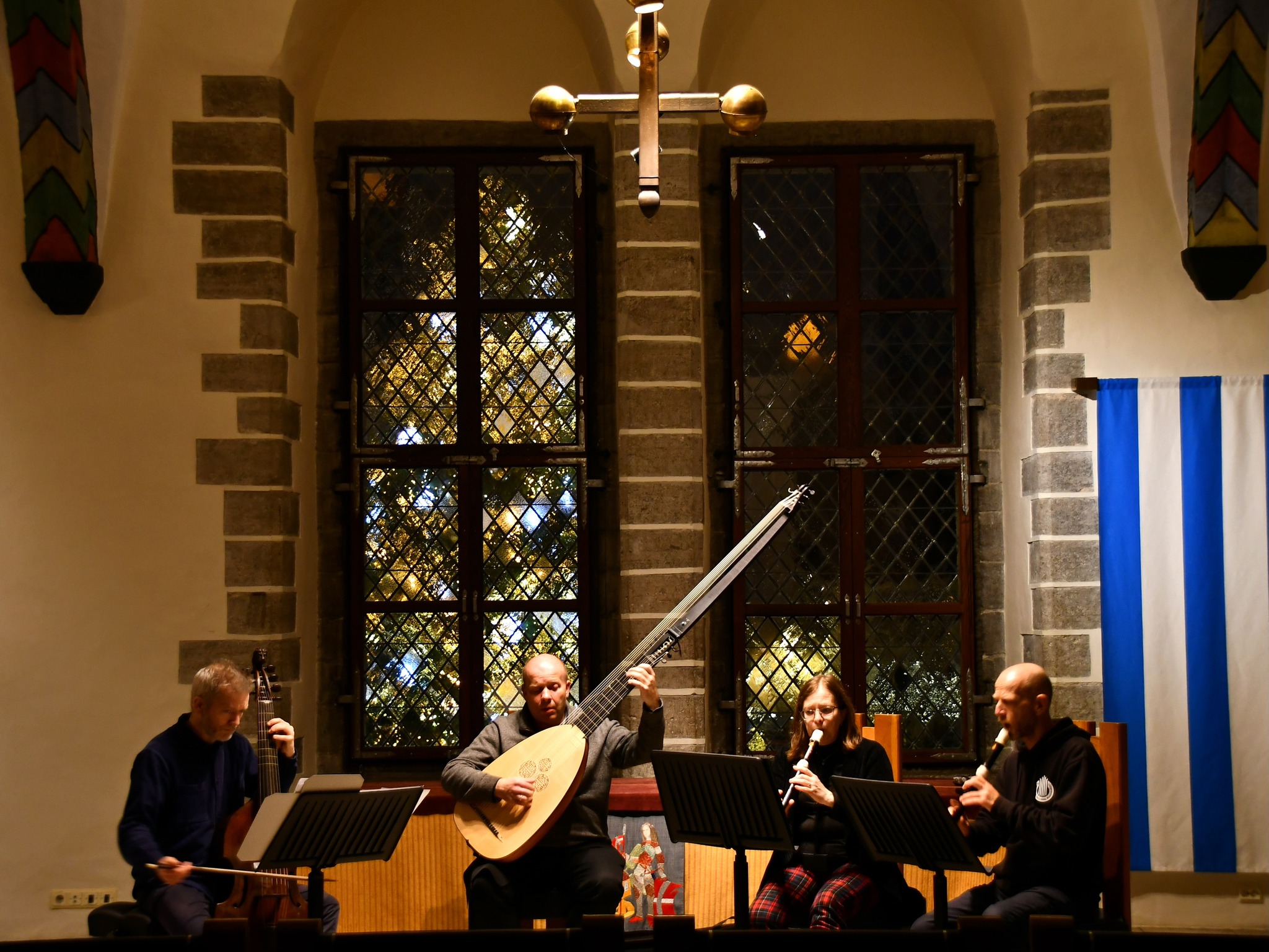 “Den Haag 1999” – Joshua Cheatham, Matthew Wadsworth, Reet Sukk ja Taavi-Mats Utt.