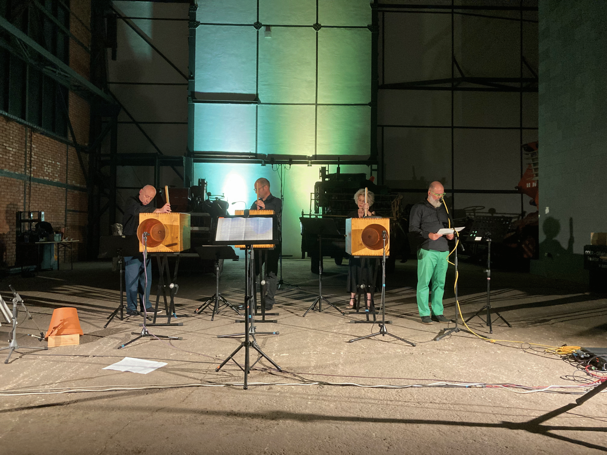 Ensemble of Futurist Noise Intoners.