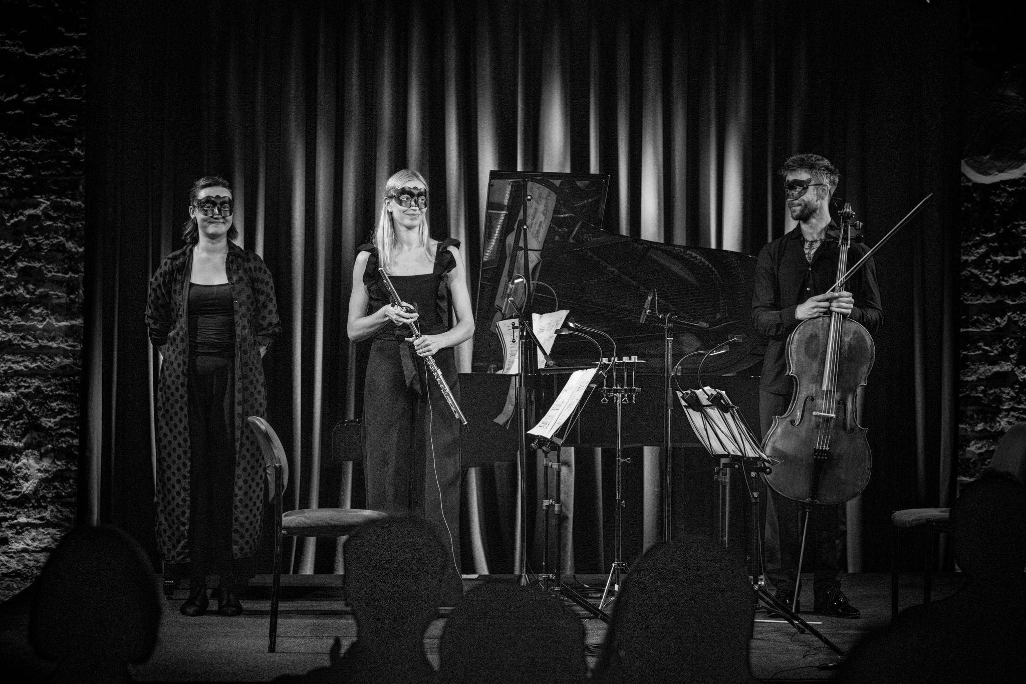 “Late Night Modern” – Talvi Hunt, Maria Luisk ja Theodor Sink. FOTO KIUR KAASIK