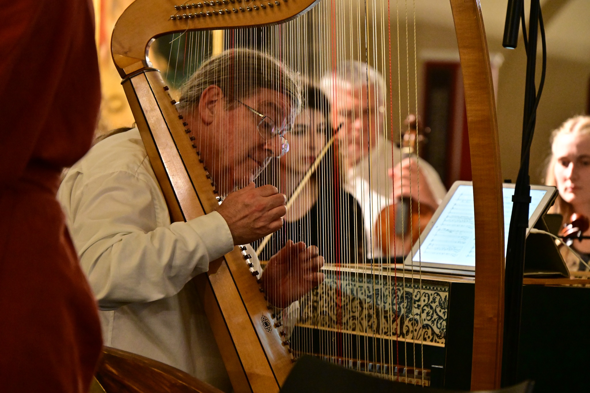  Andrew Lawrence-King oma “Maailma passiooni“ esiettekandel Nigulistes. FOTO HANNES TEDER / EBBO