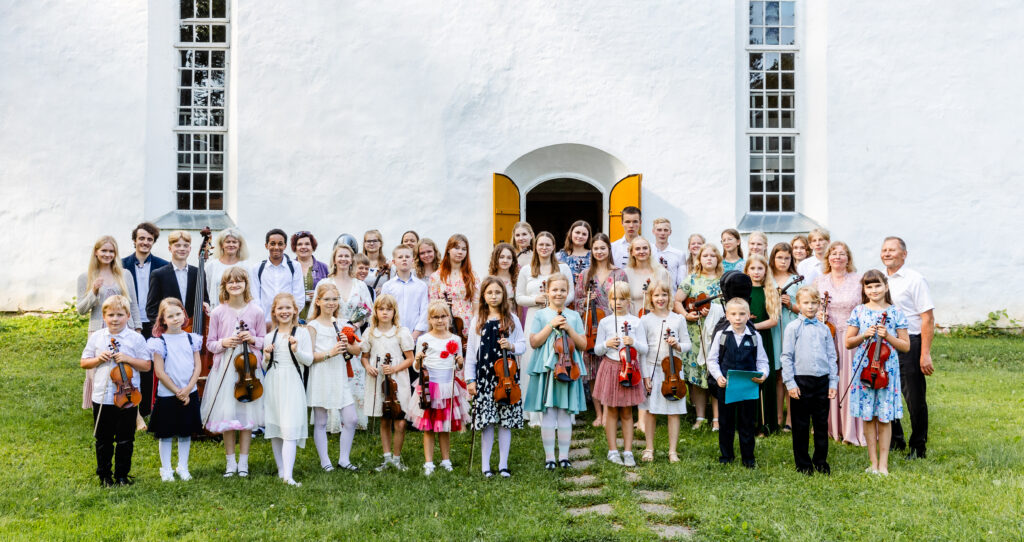 Karijärve Keelpilliorkestri lugu