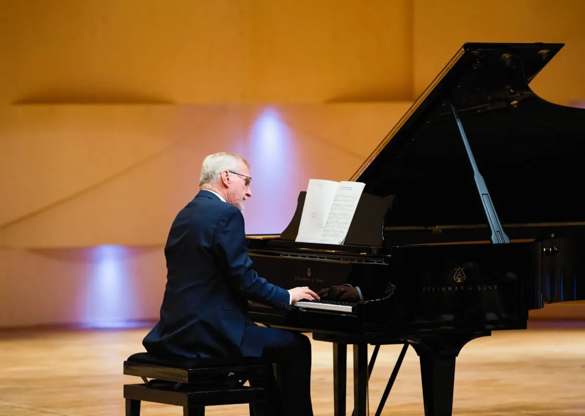 In memoriam Peep Lassmann