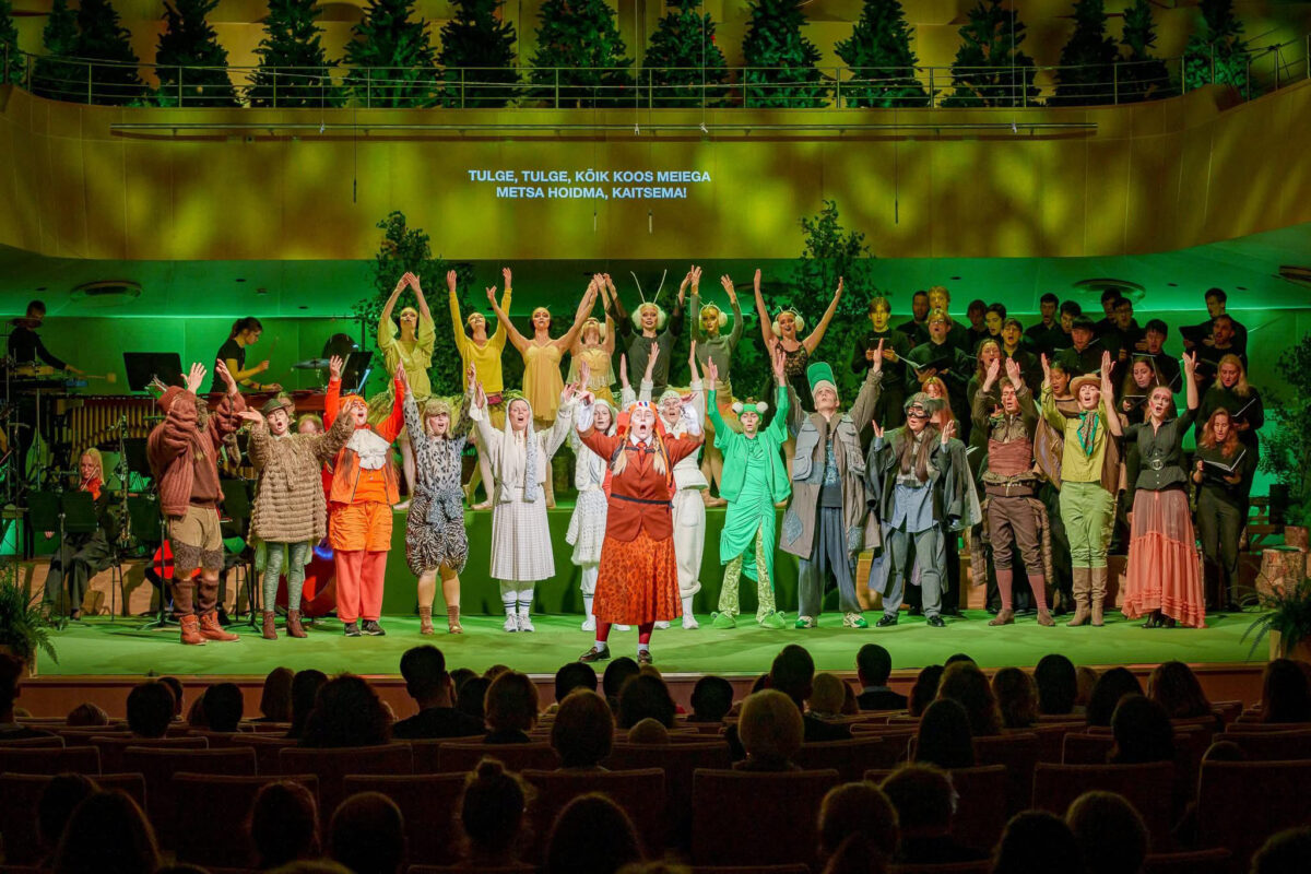 Lasteooper “Metsalaulupidu”: südamlik ja teravmeelne peegeldus meie suhetest loodusega
